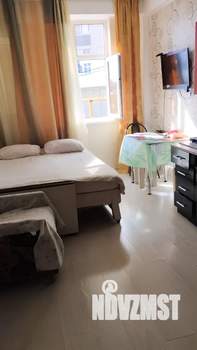 Студия квартира, посуточно, 28м2, 2/5 этаж