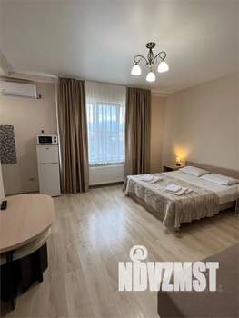 1-к квартира, посуточно, 35м2, -1/3 этаж