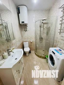 1-к квартира, посуточно, 39м2, 1/10 этаж