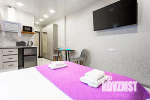 Студия квартира, посуточно, 27м2, 1/10 этаж