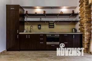 2-к квартира, посуточно, 65м2, 1/4 этаж