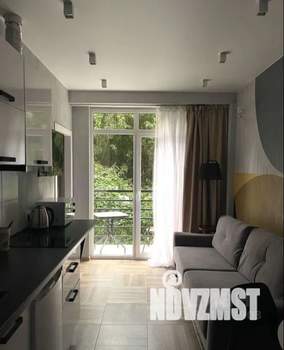 Студия квартира, посуточно, 25м2, 1/10 этаж