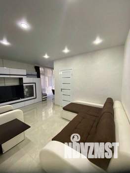2-к квартира, посуточно, 48м2, 1/1 этаж