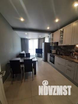 2-к квартира, посуточно, 51м2, 18/20 этаж