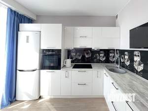 1-к квартира, на длительный срок, 37м2, 4/7 этаж