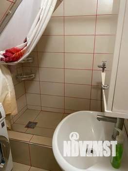 Студия квартира, посуточно, 40м2, 4/4 этаж