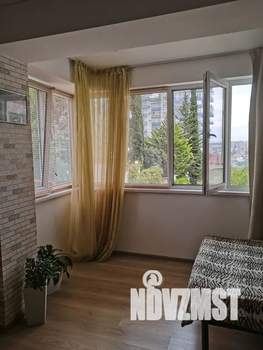 Студия квартира, посуточно, 35м2, 5/6 этаж