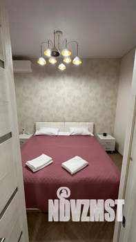 1-к квартира, посуточно, 37м2, 1/7 этаж