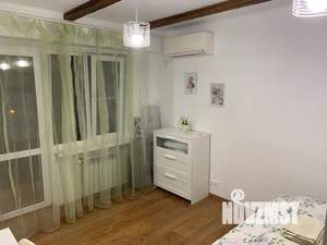 Студия квартира, посуточно, 25м2, 8/10 этаж