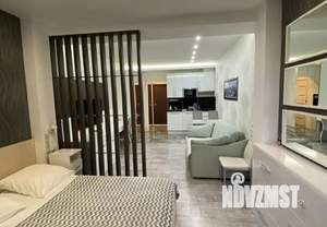 Студия квартира, посуточно, 35м2, 7/12 этаж