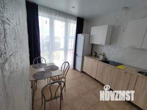 1-к квартира, посуточно, 38м2, 13/25 этаж