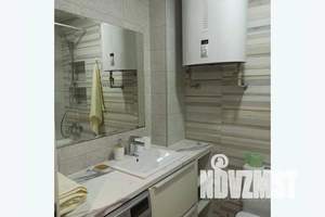 1-к квартира, посуточно, 40м2, 4/8 этаж