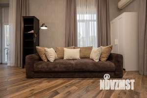 Студия квартира, посуточно, 38м2, 3/7 этаж