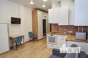 Студия квартира, посуточно, 28м2, 3/6 этаж