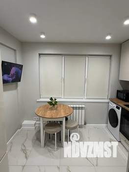 2-к квартира, посуточно, 35м2, 5/5 этаж