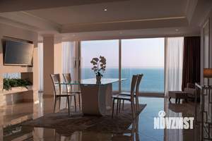 4-к квартира, посуточно, 220м2, 1/1 этаж