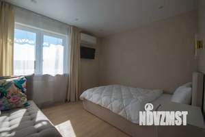 1-к квартира, посуточно, 28м2, 1/12 этаж