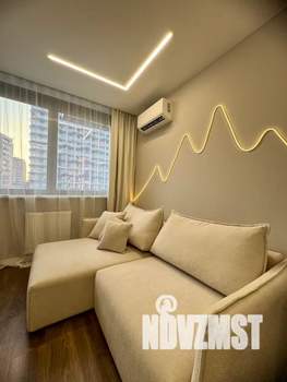 1-к квартира, посуточно, 35м2, 7/17 этаж