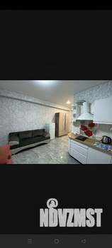 Студия квартира, посуточно, 23м2, 1/10 этаж