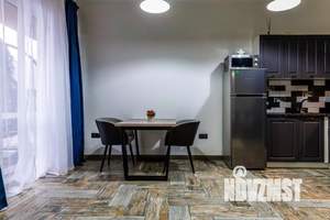 1-к квартира, посуточно, 45м2, 1/1 этаж