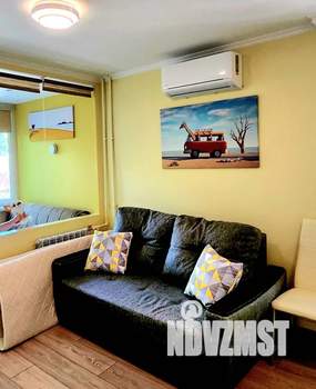 2-к квартира, посуточно, 44м2, 3/5 этаж