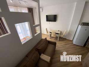 Студия квартира, посуточно, 29м2, 1/5 этаж