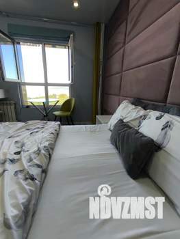 Студия квартира, посуточно, 20м2, 16/27 этаж