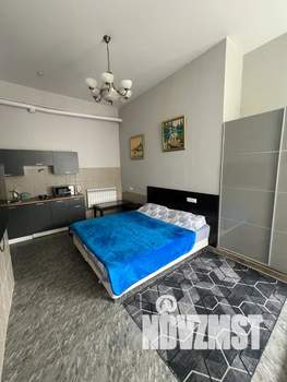 Студия квартира, посуточно, 30м2, 1/3 этаж