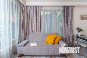 1-к квартира, посуточно, 40м2, 1/1 этаж