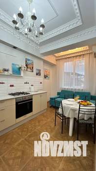 1-к квартира, посуточно, 37м2, 3/7 этаж