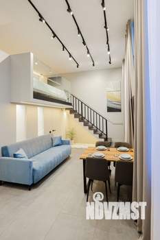 Студия квартира, посуточно, 42м2, 1/17 этаж