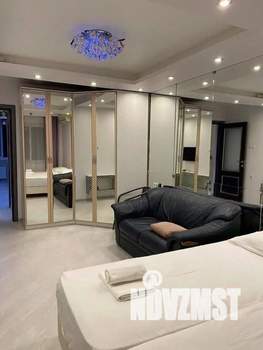 2-к квартира, посуточно, 47м2, 1/1 этаж