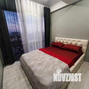 1-к квартира, посуточно, 33м2, 1/1 этаж