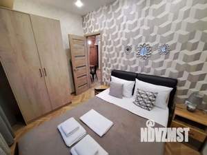 2-к квартира, посуточно, 42м2, 1/5 этаж