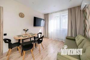 2-к квартира, посуточно, 40м2, 1/1 этаж