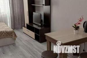 1-к квартира, посуточно, 32м2, 2/19 этаж