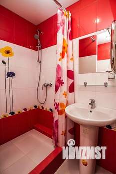 2-к квартира, посуточно, 50м2, 1/1 этаж