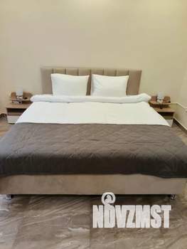 1-к квартира, посуточно, 49м2, 1/3 этаж