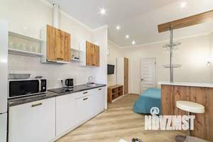 1-к квартира, посуточно, 40м2, 2/19 этаж