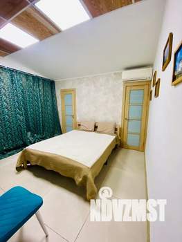 1-к квартира, посуточно, 100м2, 3/3 этаж