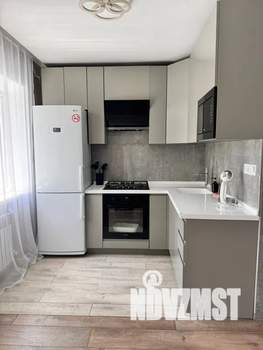 3-к квартира, посуточно, 47м2, 1/4 этаж