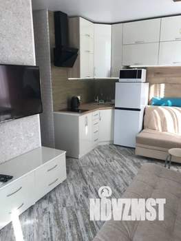 1-к квартира, посуточно, 27м2, 1/3 этаж