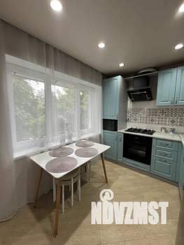 2-к квартира, посуточно, 50м2, 2/5 этаж