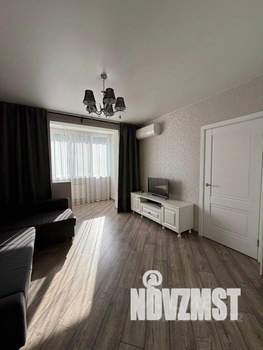 1-к квартира, посуточно, 37м2, 1/1 этаж