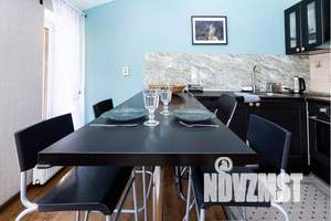 1-к квартира, посуточно, 65м2, 4/4 этаж