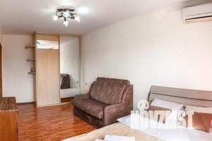 1-к квартира, посуточно, 35м2, 2/5 этаж