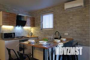3-к квартира, посуточно, 100м2, 1/3 этаж