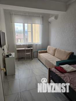1-к квартира, посуточно, 37м2, 4/8 этаж