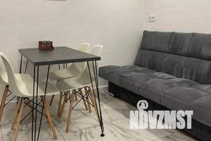 2-к квартира, посуточно, 45м2, 1/9 этаж