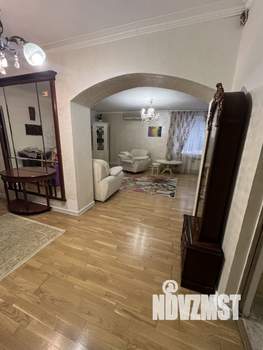 3-к квартира, на длительный срок, 100м2, 1/3 этаж